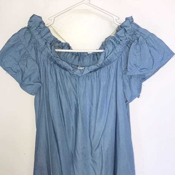 DO+BE Off the shoulder chambray dress - Picture 2 of 5